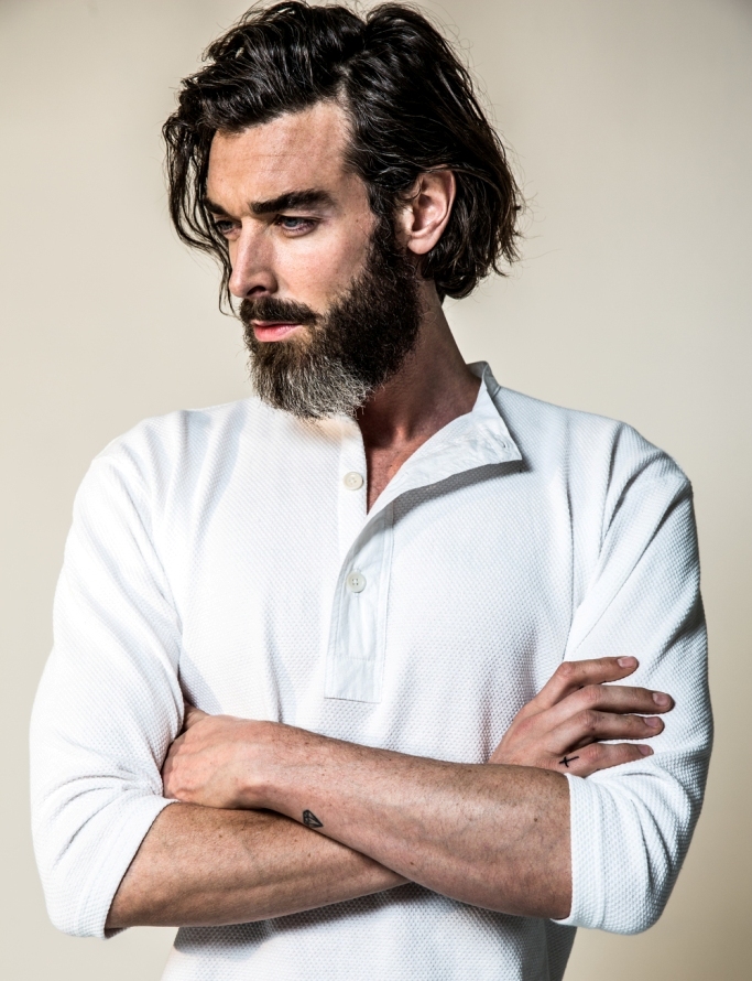 “Shota Rustaveli and I were clearly separated at birth” – British model on his similarity with Georgian poet geotv.ge